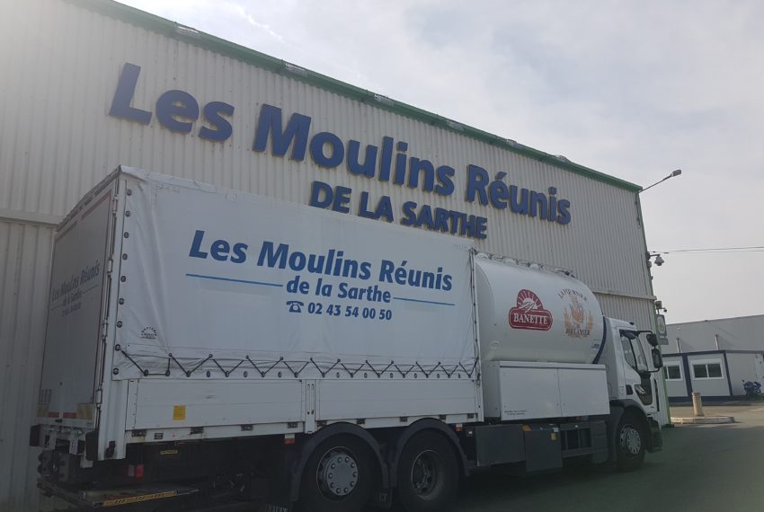Moulins Réunis Sarthe camion livraison BA 2