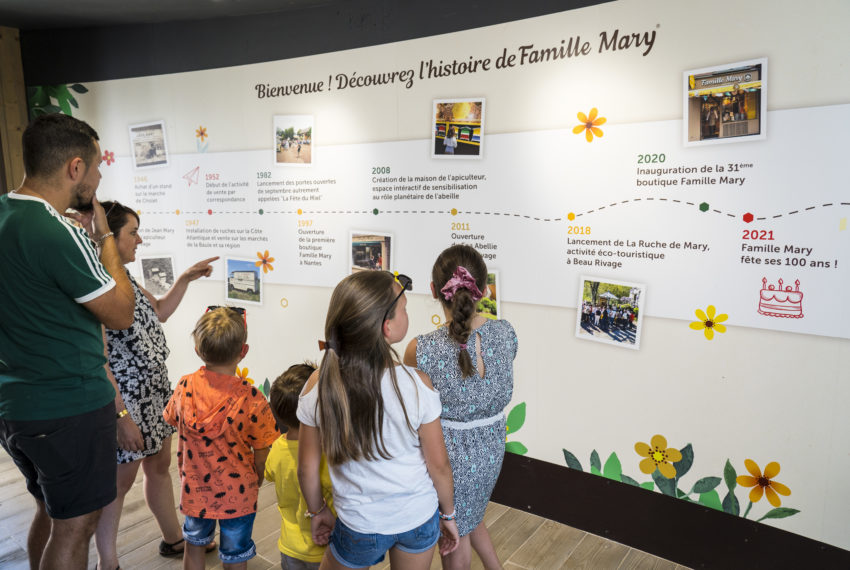 la-ruche-de-mary-saint-andre-de-la-marche-sev-ete-2022-visite-maison-apiculteur-famille©FrançoisCrampon (5)